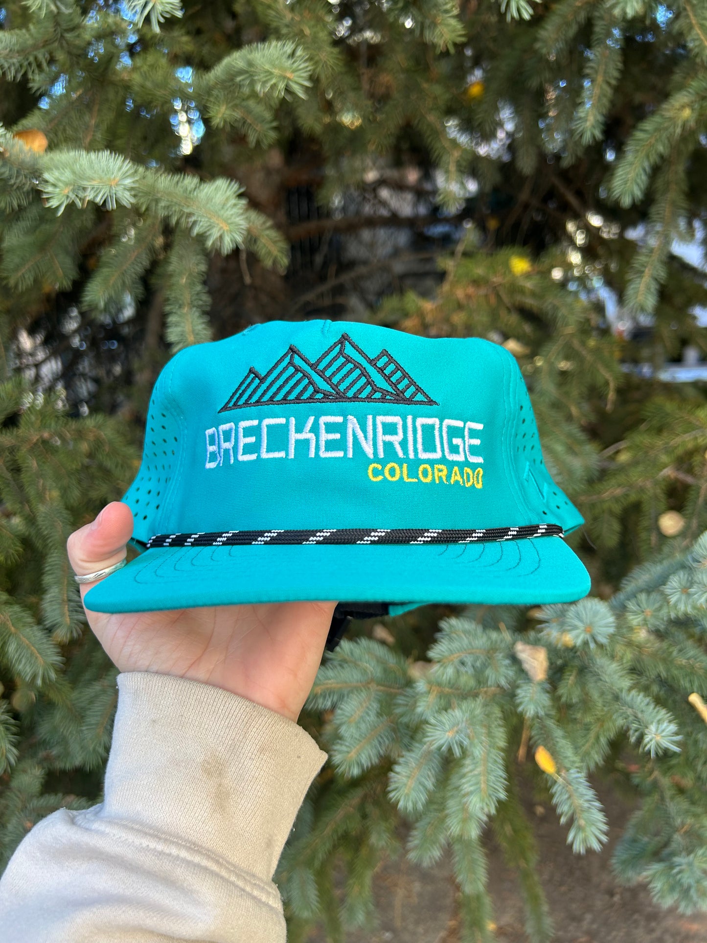 Hyper Cool Breck Mountain Cap