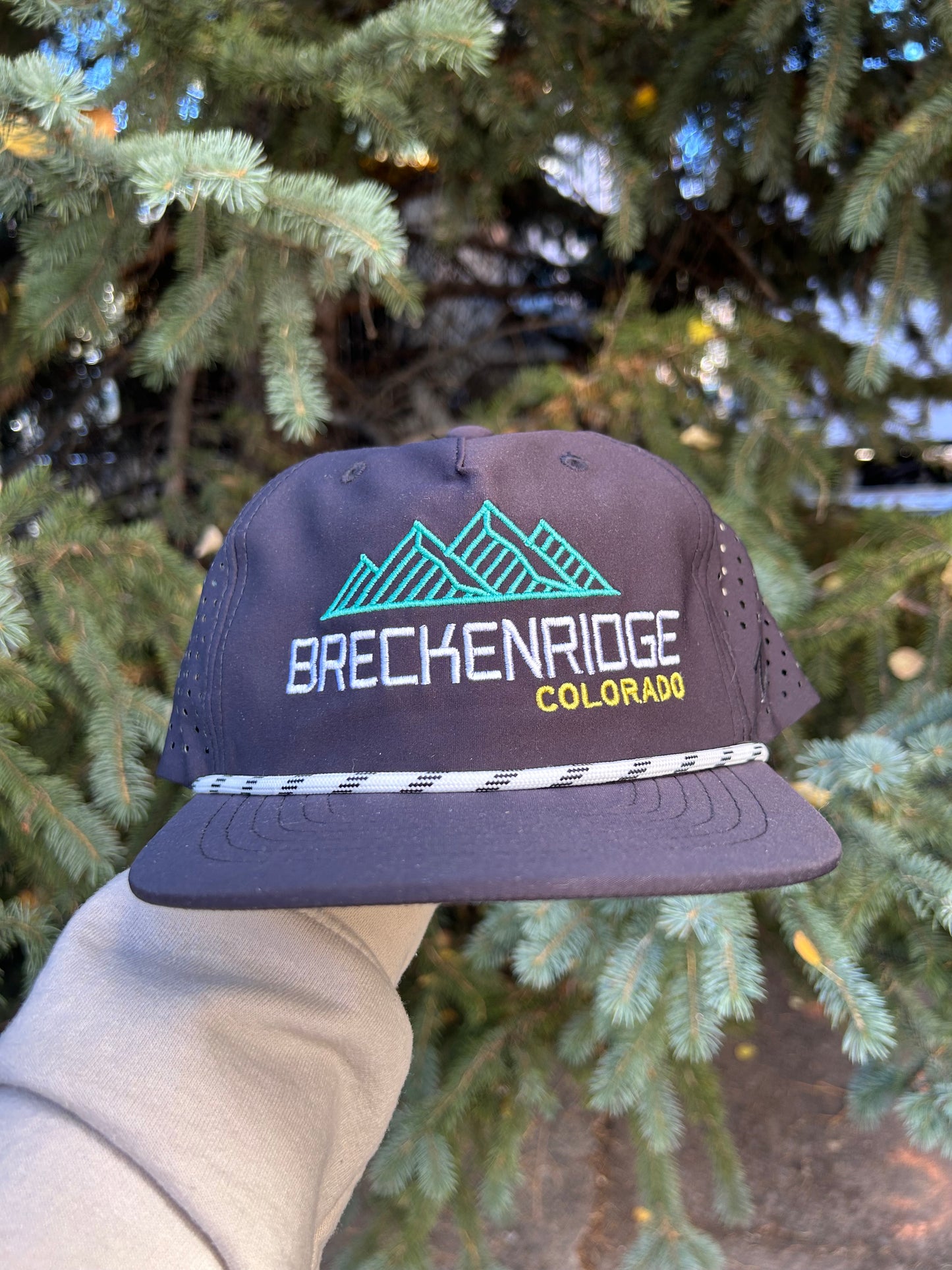 Hyper Cool Breck Mountain Cap